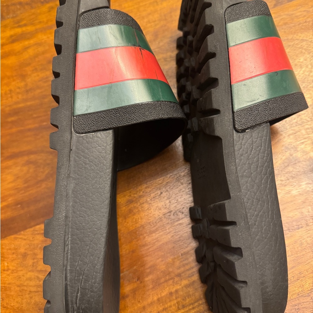 Gucci Slides - Picture 4 of 12